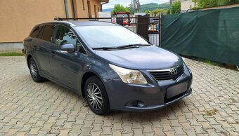 Toyota Avensis Combi 2.0D-4D 93Kw R.V.09/2010 M6 - 3