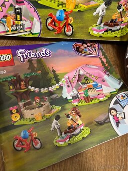 Predám Lego Friends Kempovanie v prírode. - 3