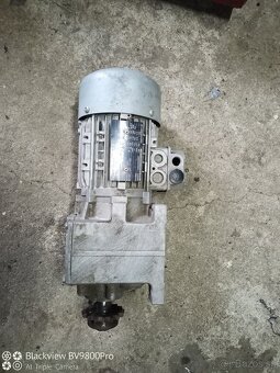 Predám elektromotor - 3