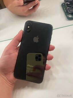Na predaj iPhone X - 256 GB - 3