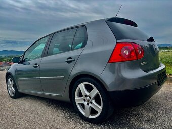 Volkswagen Golf 5 Sport TDi - 3