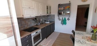 2 IZBOVY BYT, 52m2 + loggia Sídl. Sekčov - 3