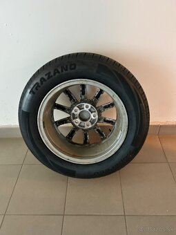 Predám - 3