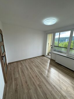 Predám 3 izbový byt po kompletnej rekonštrukcii. - 3
