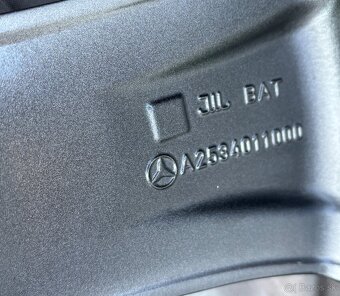 Originální zimní sada Mercedes GLC 235/55R19 - 3