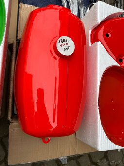 Nádrž a skriňky. - 3