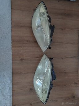 Škoda fabia 2 predné svetlá - 3