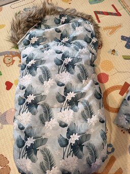 Predám krásny teplučký zimný fusak Hand Made Infinity - 3