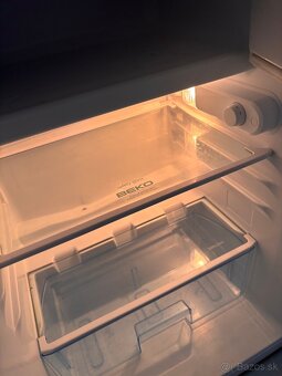 Beko chladnička s mrazničkou - 3