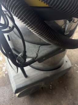 Priemyselný vysávač - 3