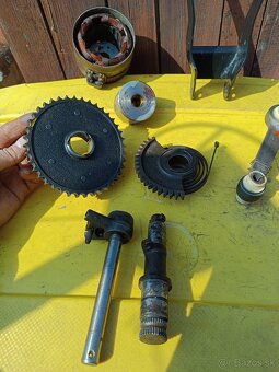 Jawa ČZ - různé díly - 3