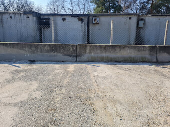 BETÓNOVÉ ZVODIDLÁ - 3