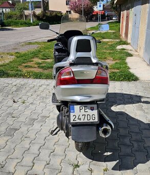Burgman 400 - 3