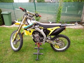 Predám Suzuki rm-z 250 r.v2017 4takt - 3