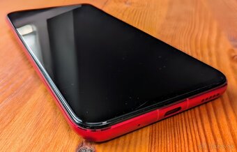 Honor View 20 8GB/256GB DualSIM - 3