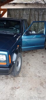 Predám jeep Cherokee xj - 3