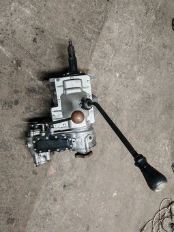 Predám prevodovky Aro M461+Aro240 - 3
