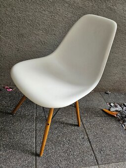 Jedálenské stoličky Vitra Germany - 3