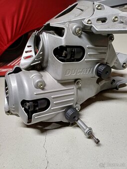 Ducati 999 držiak svetiel - 3