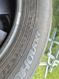 Zimne pneumatiky 205/60 r16 - 3