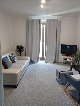 Prenajmem 2 izbový byt v Krasňanoch/Rača - 3