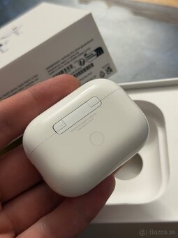 Apple AirPods Pro 2 komplet balenie - 3