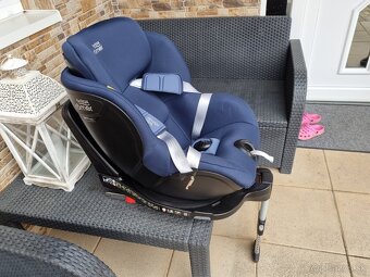 Britax Romer Dualfix M i-size - 3