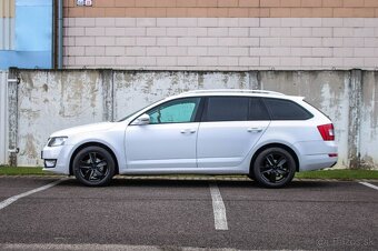 Škoda Octavia Combi 1.6 TDI 110k Active - 3