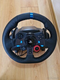 Predám volant logitech g29 Driving Force - 3