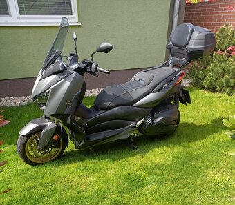 Skuterr Yamaha X MAX- Tech Max - 3