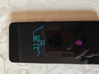 Predám Asus ROG Phone 6 5G 16 +512GB Cierny - 3