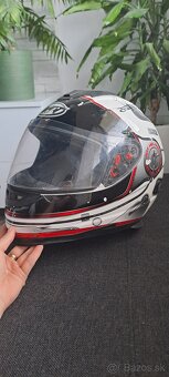 Prilba na motorku - 3
