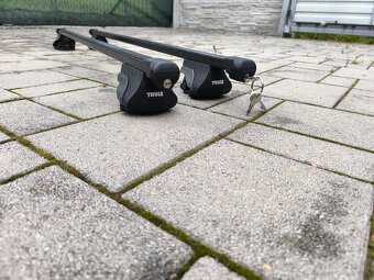 Predam Thule Evo SquareBar nosice pre klasicke lyziny - 3