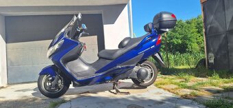 Suzuki Burgman 250 - 3