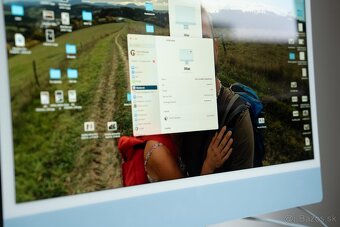 Apple iMac 24" M3(8-CPU/10-GPU), 512 GB SSD, 8 GB RAM,modry - 3