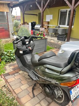 Suzuki Burgman AN400 - 3