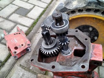 Predám na Teru prevodovku orne kolesá - 3