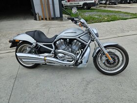 Harley-Davidson V-rod - 3