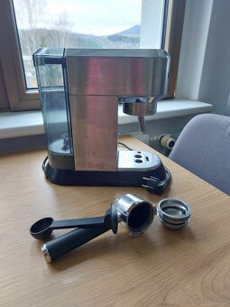 De'Longhi EC685.M Dedica - 3