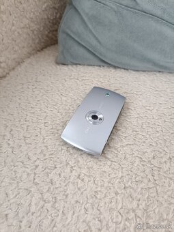 Sony Ericsson Vivaz - 3