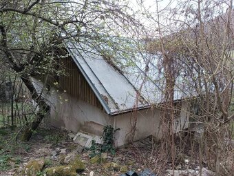 Na predaj rekreačná chata s pozemkom – Nová Baňa (záhradkárs - 3