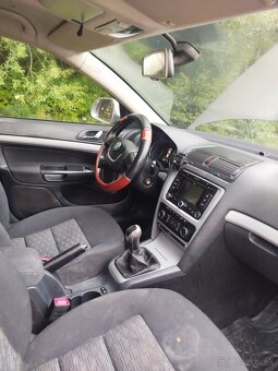 Škoda Octavia 2 Facelift - 3