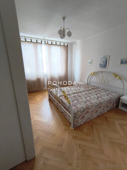 Hroncova: 2 izbový byt, 55 m² + balkón TOP - 3