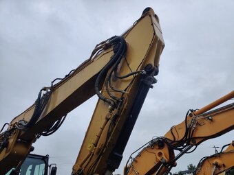 Pásový bagr CAT 325F LCR - 3