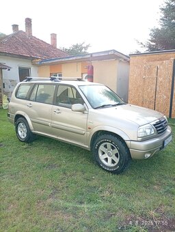 Suzuki Grand Vitara XL7 - 3