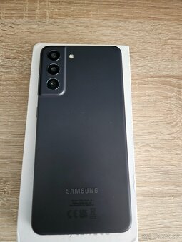 Smsung Galaxy S21 FE 128 GB Sivy 2 Roky Zaruka Nový - 3