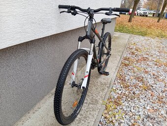Ponúkam na predaj horský bicykel Rockrider ST 120    27,5" - 3