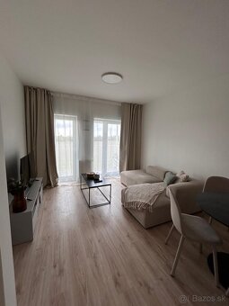 Prenájom bytu 2-izbový • 46 m², 720 €/mes. 720€+150€+100€= n - 3