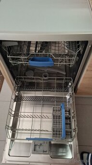 Umývačka riadu BOSCH - 3