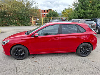 HYUNDAI i30 1,6 CRDi r.v. 2018 - 3